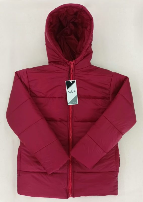 Marron color kid's puffer jacket.