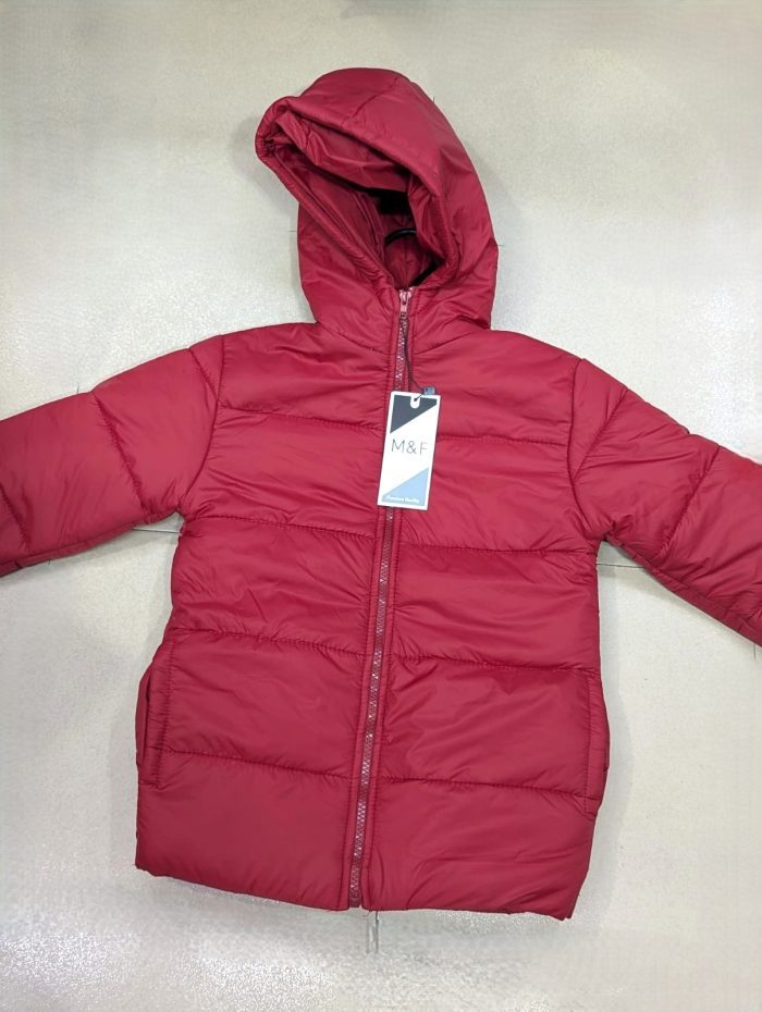 Boy's puffer jacket.